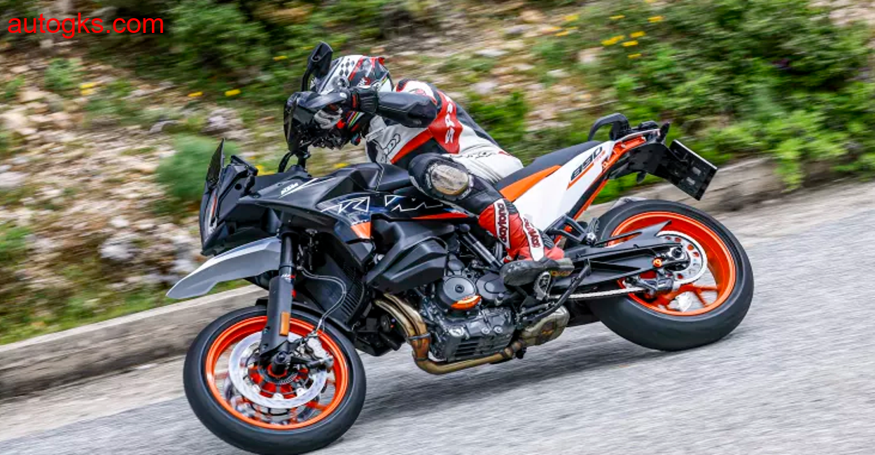 KTM 890 SMT