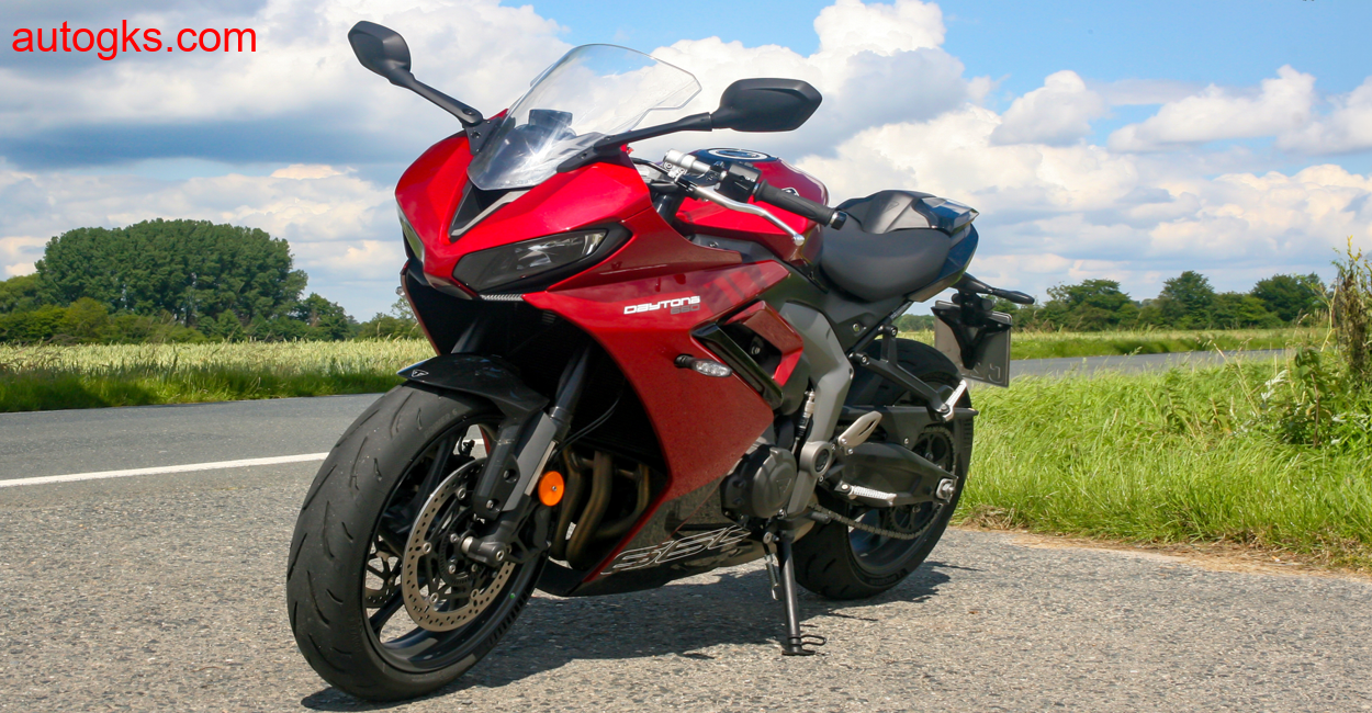 Triumph Daytona 660